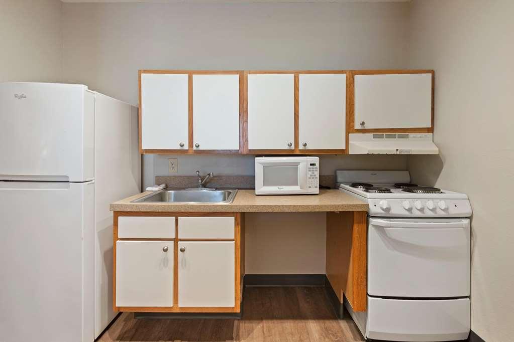 Extended Stay America Select Suites - Charlotte - University Place - E Mccullough Dr Habitación foto